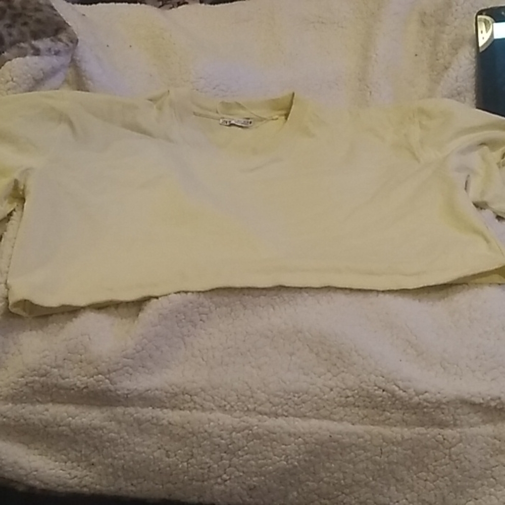 Crop top - Picture 3 of 5
